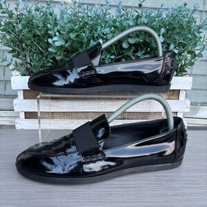 Tod's Black Patent Leather Loafers Made In Italy Sz 38/US8